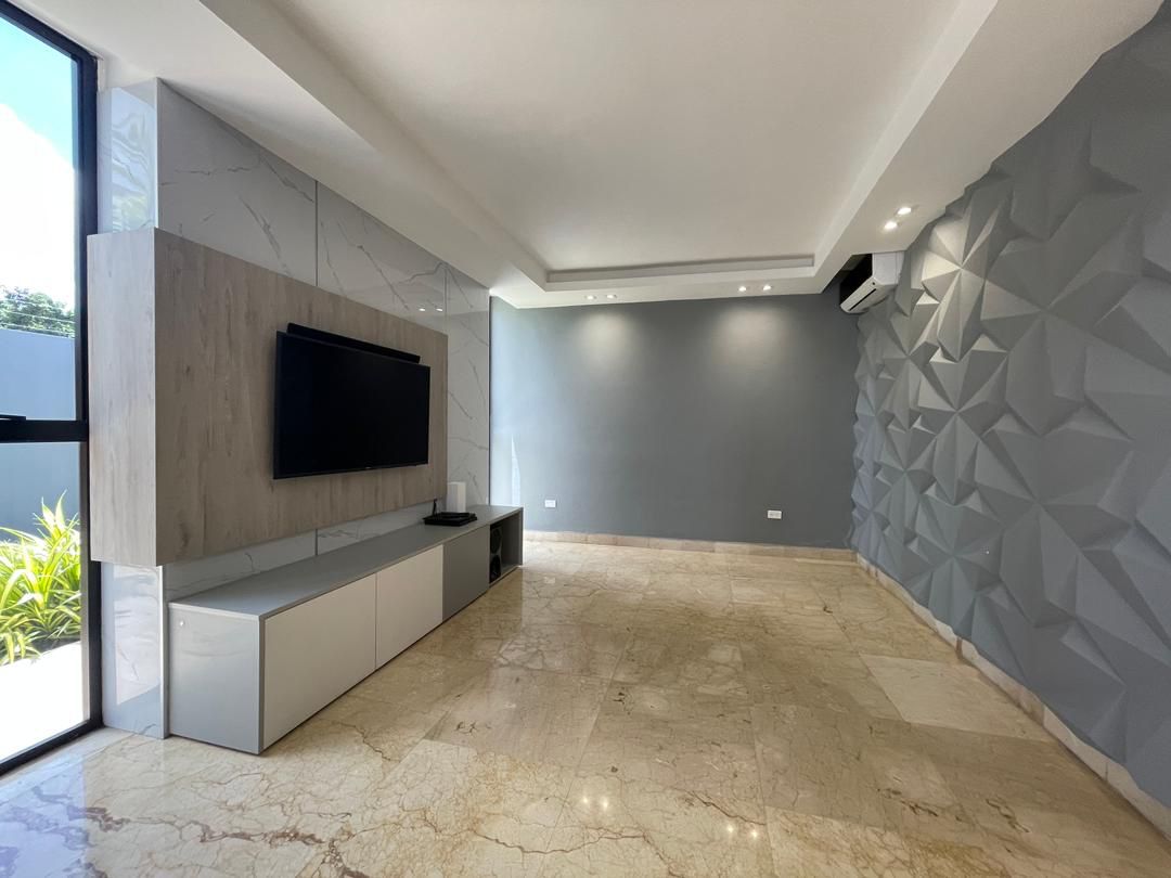 Luxury House in Urb La Villa-Valencia